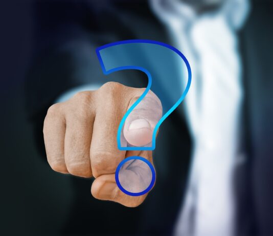 Proč je nebankovní půjčka dražší než bankovní?